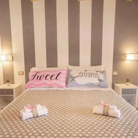 Apartment Donna Flavia - Centro Storico